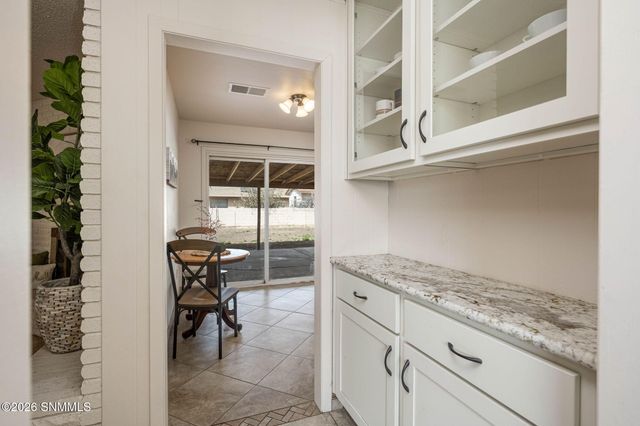 2290 Avalon Drive, Las Cruces, NM 88005