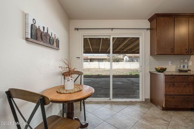 2290 Avalon Drive, Las Cruces, NM 88005