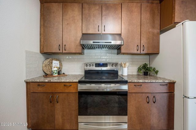 2290 Avalon Drive, Las Cruces, NM 88005