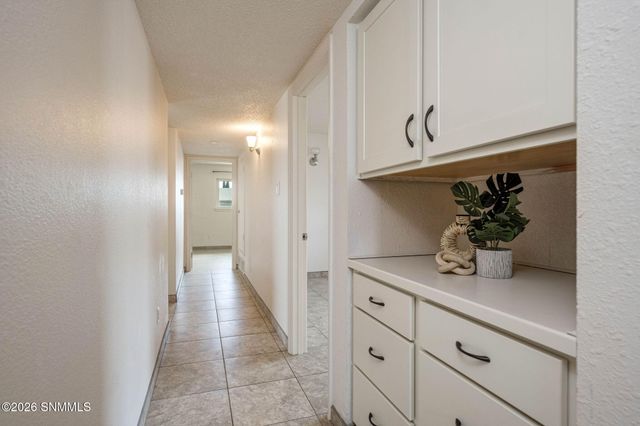 2290 Avalon Drive, Las Cruces, NM 88005