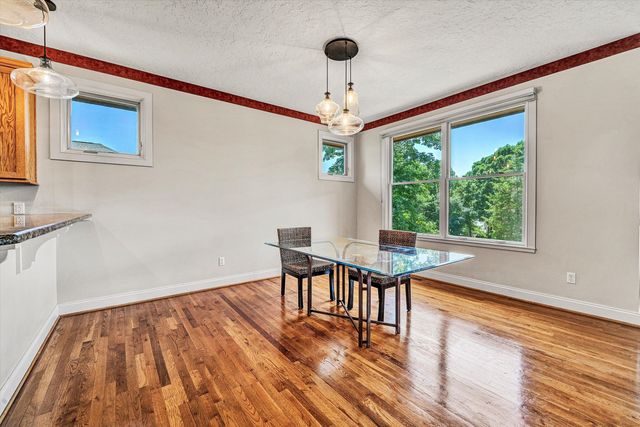 209 Park Shores CIR, Moneta, VA 24121