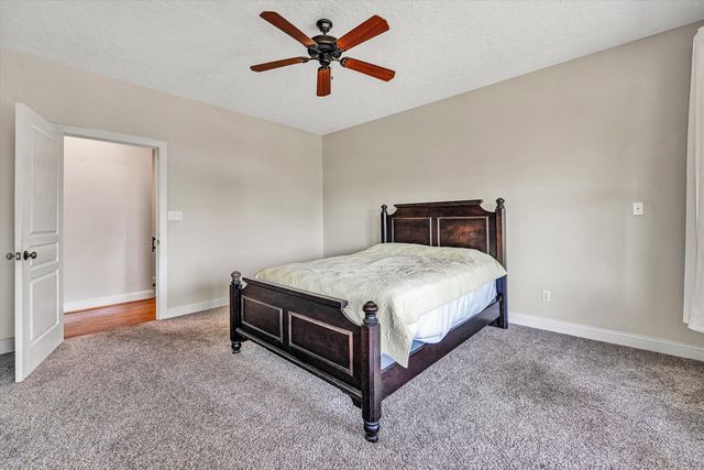 209 Park Shores CIR, Moneta, VA 24121