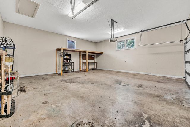 209 Park Shores CIR, Moneta, VA 24121