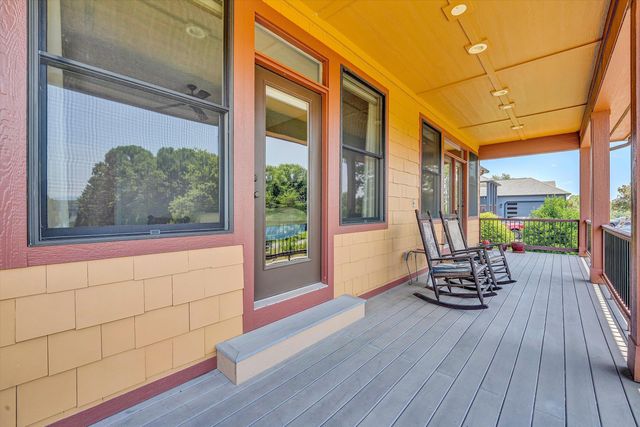 209 Park Shores CIR, Moneta, VA 24121