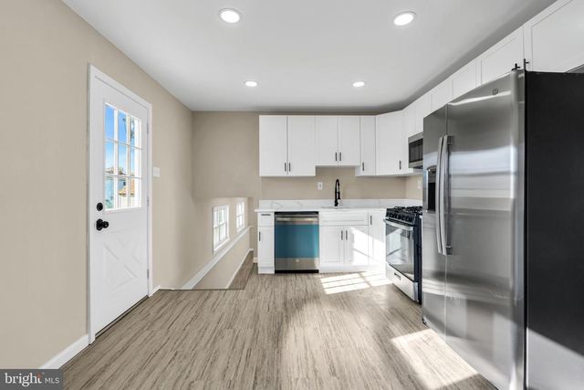 86 SCRAPETOWN RD, Pemberton, NJ 08068