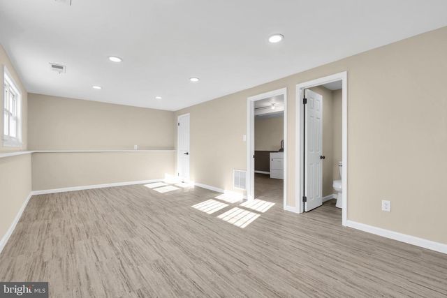 86 SCRAPETOWN RD, Pemberton, NJ 08068