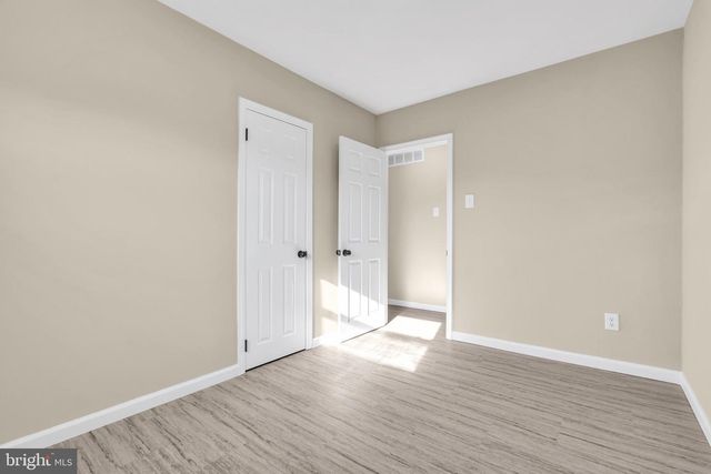 86 SCRAPETOWN RD, Pemberton, NJ 08068