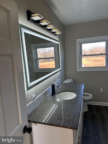 86 SCRAPETOWN RD, Pemberton, NJ 08068