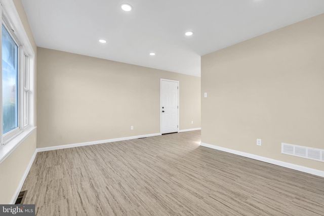 86 SCRAPETOWN RD, Pemberton, NJ 08068