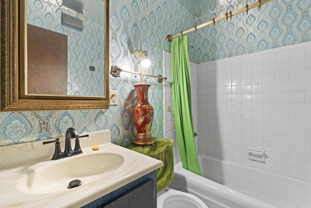 4912 S 19th STREET #A, Milwaukee, WI 53221