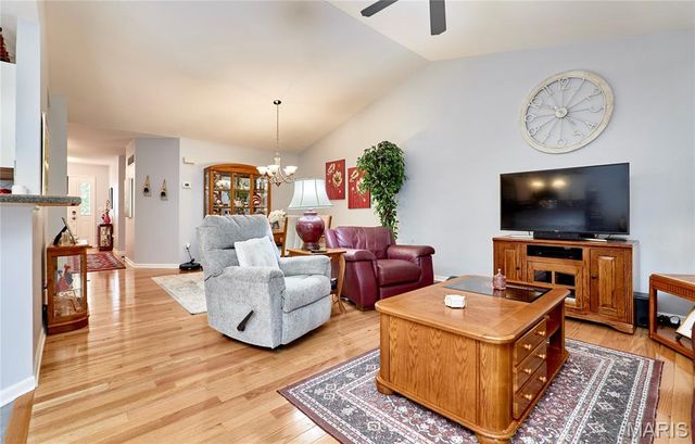 1294 Windcrest Circle Drive, Arnold, MO 63010