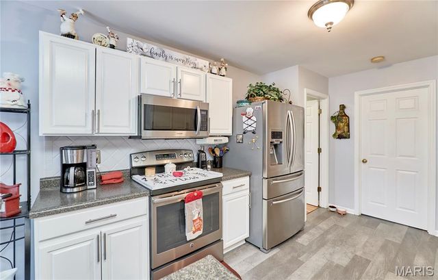 1294 Windcrest Circle Drive, Arnold, MO 63010