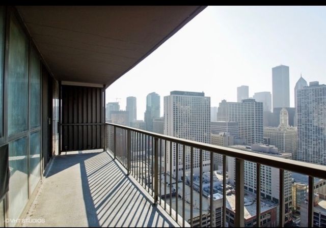 10 E Ontario Street 3703, Chicago, IL 60611