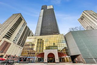 10 E Ontario Street 3703, Chicago, IL 60611