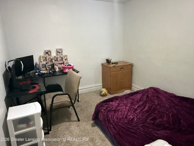 427 N Butler Boulevard, Lansing, MI 48915