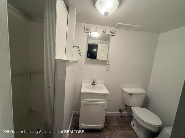 427 N Butler Boulevard, Lansing, MI 48915