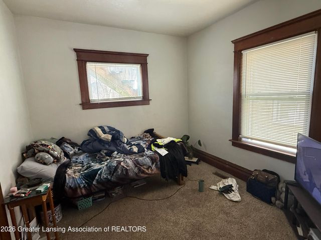 427 N Butler Boulevard, Lansing, MI 48915