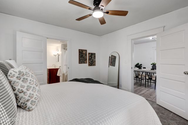 414 S McKinley Avenue, Joplin, MO 64801