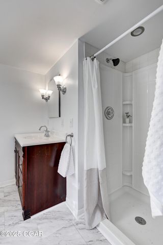 414 S McKinley Avenue, Joplin, MO 64801