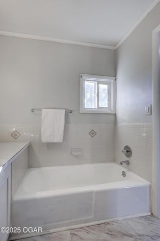 414 S McKinley Avenue, Joplin, MO 64801