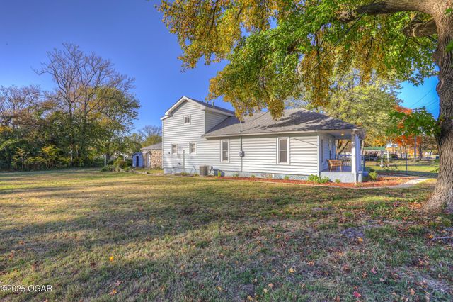 414 S McKinley Avenue, Joplin, MO 64801