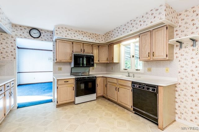 5354 Thompson Road, Clarence, NY 14031