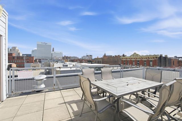 1338 Vine Street, Cincinnati, OH 45202