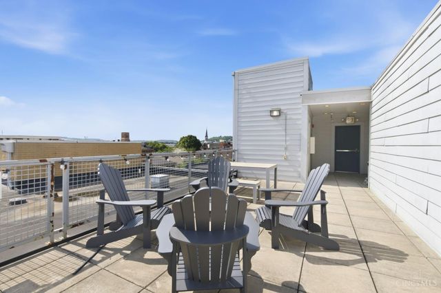 1338 Vine Street, Cincinnati, OH 45202
