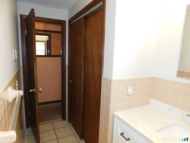 51 Hughes Street, East Haven, CT 06512