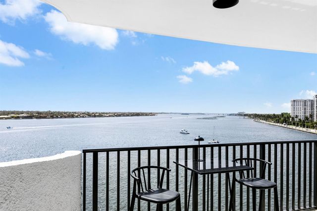 1200 S Flagler Drive 803, West Palm Beach, FL 33401