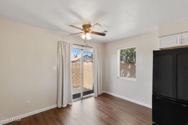 330 W TONOPAH Drive 5, Phoenix, AZ 85027