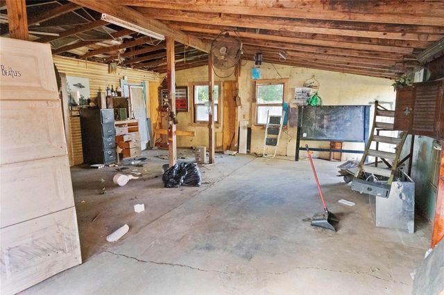 103 Birch Street, Wallis, TX 77485