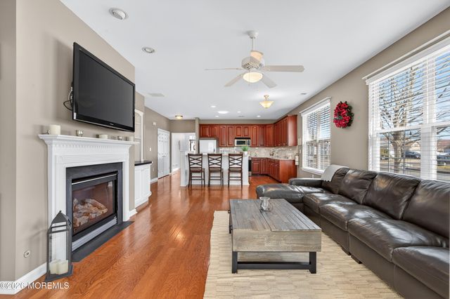 24 Jonahs Pond Lane, Barnegat, NJ 08005