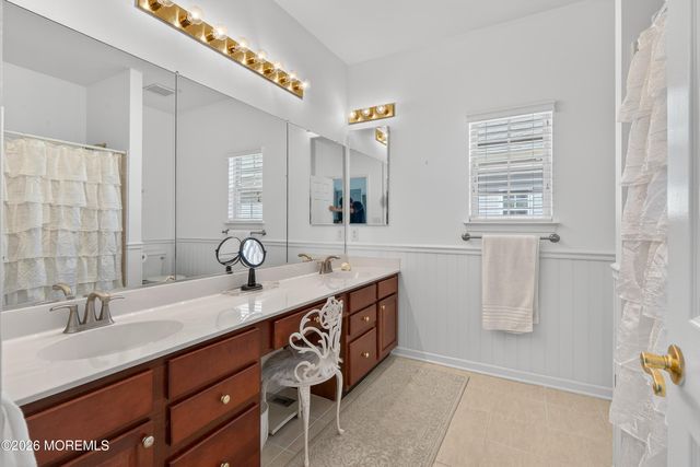 24 Jonahs Pond Lane, Barnegat, NJ 08005