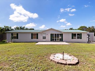 225 W Shangri La Drive, Azle, TX 76020
