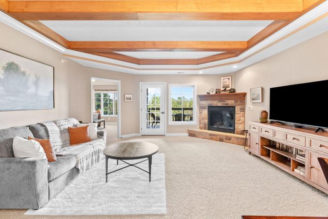 250 Lakewood Drive 5205, Hollister, MO 65672