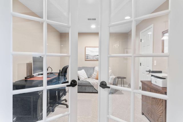 250 Lakewood Drive 5205, Hollister, MO 65672