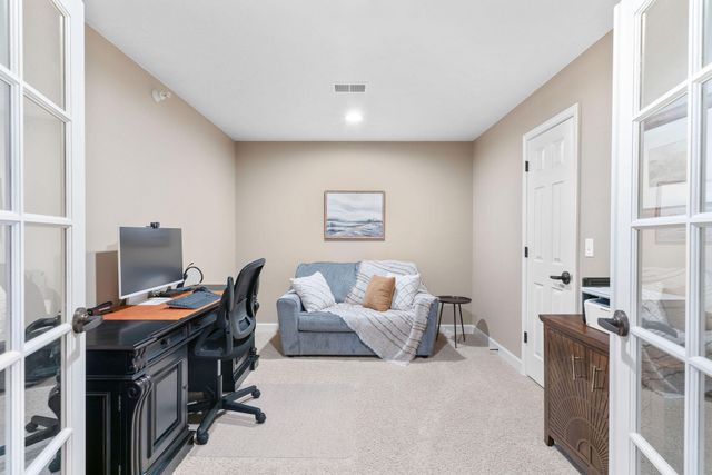 250 Lakewood Drive 5205, Hollister, MO 65672