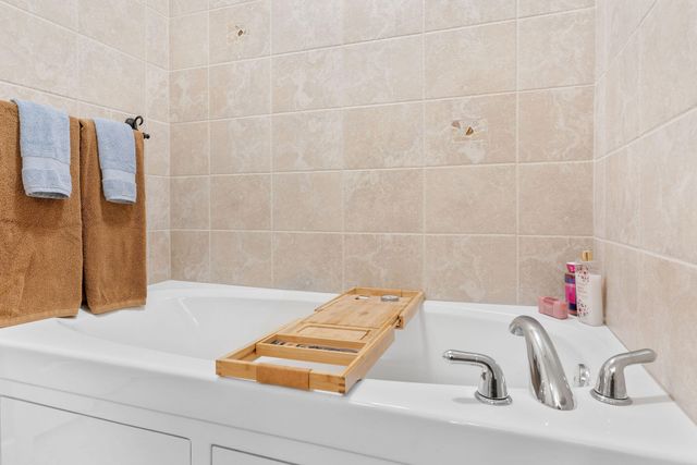 250 Lakewood Drive 5205, Hollister, MO 65672