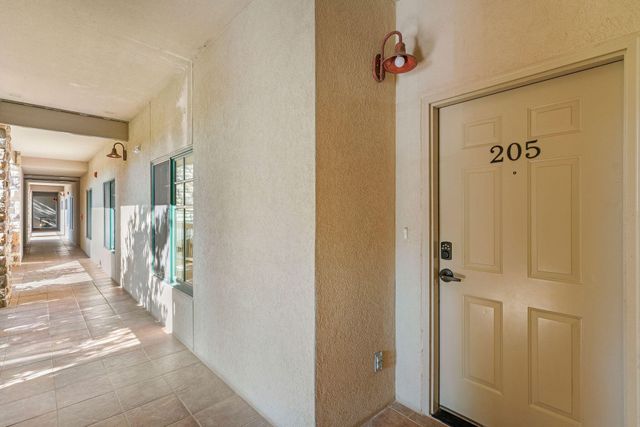 250 Lakewood Drive 5205, Hollister, MO 65672