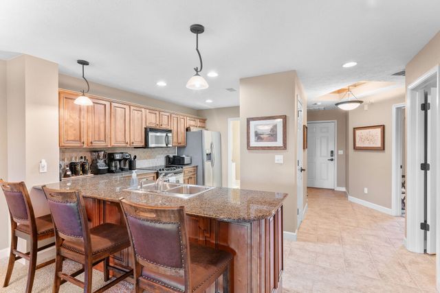 250 Lakewood Drive 5205, Hollister, MO 65672