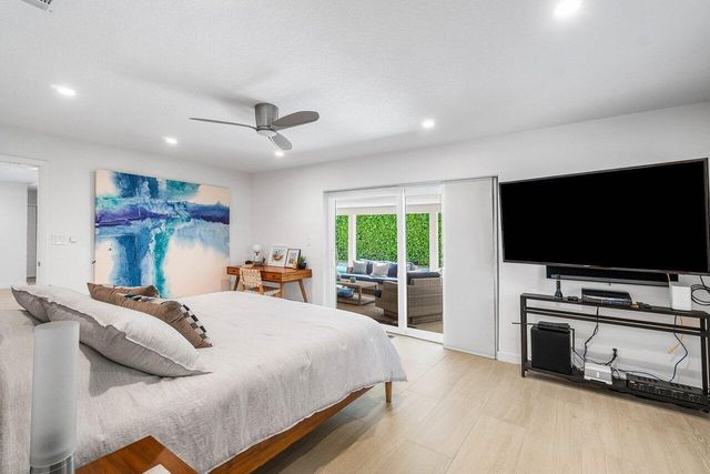 5903 N Ocean Boulevard, Ocean Ridge, FL 33435