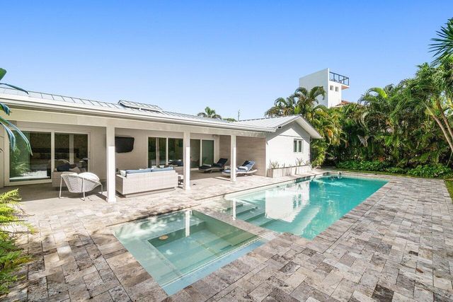 5903 N Ocean Boulevard, Ocean Ridge, FL 33435