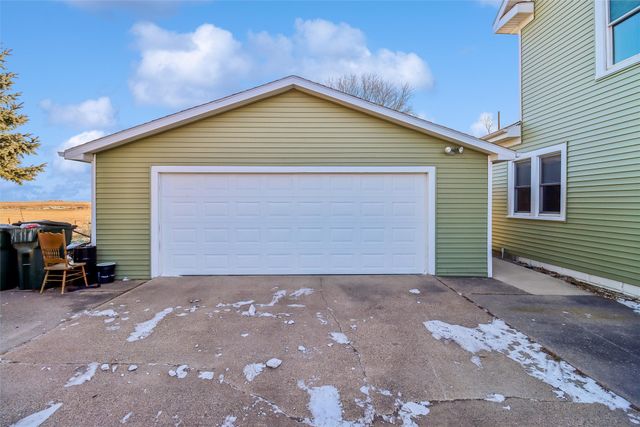 207 N High Street, Baxter, IA 50028