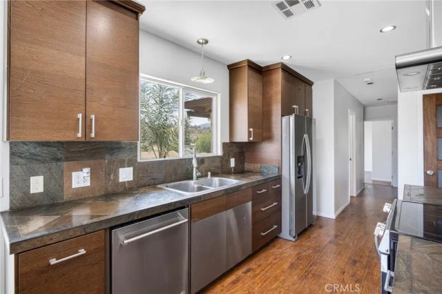 17480 Bromley, Lake Elsinore, CA 92530