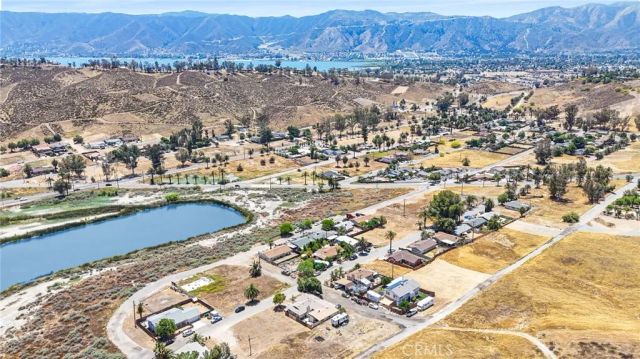17480 Bromley, Lake Elsinore, CA 92530