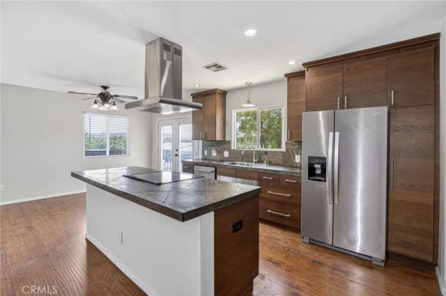17480 Bromley, Lake Elsinore, CA 92530
