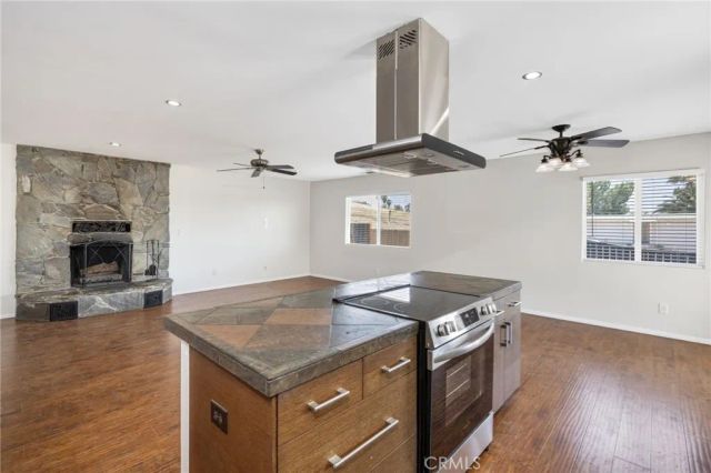 17480 Bromley, Lake Elsinore, CA 92530