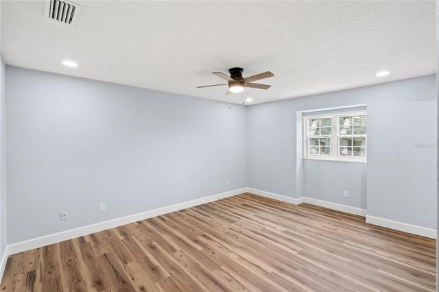413 S DEERWOOD AVENUE, Orlando, FL 32825