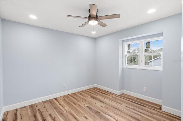 413 S DEERWOOD AVENUE, Orlando, FL 32825